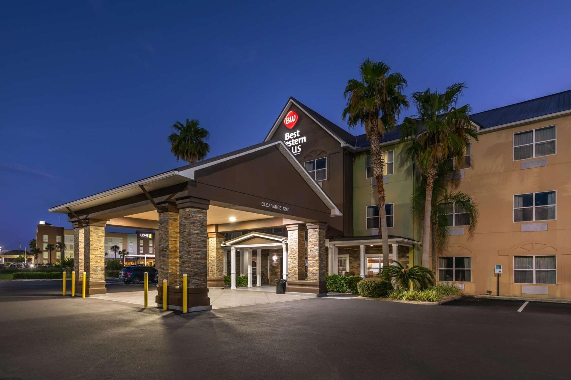 Best Western Plus Lake City Exterior photo